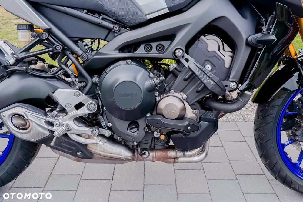 Yamaha MT - 17