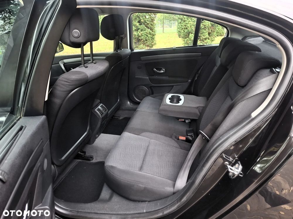 Renault Laguna 1.6 16V Emotion - 7