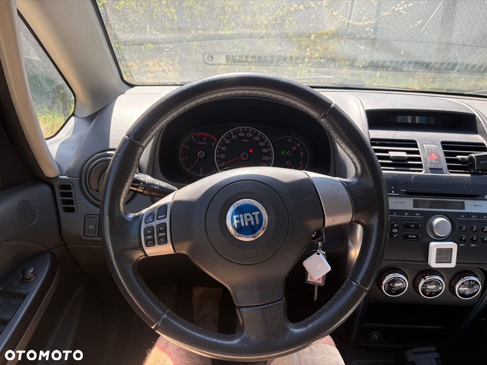 Fiat Sedici 1.9 Multijet 4x4 Emotion - 13