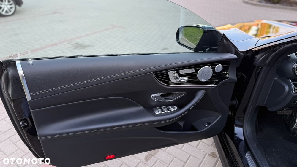 Mercedes-Benz Klasa E 400 4Matic 9G-TRONIC AMG Line - 13