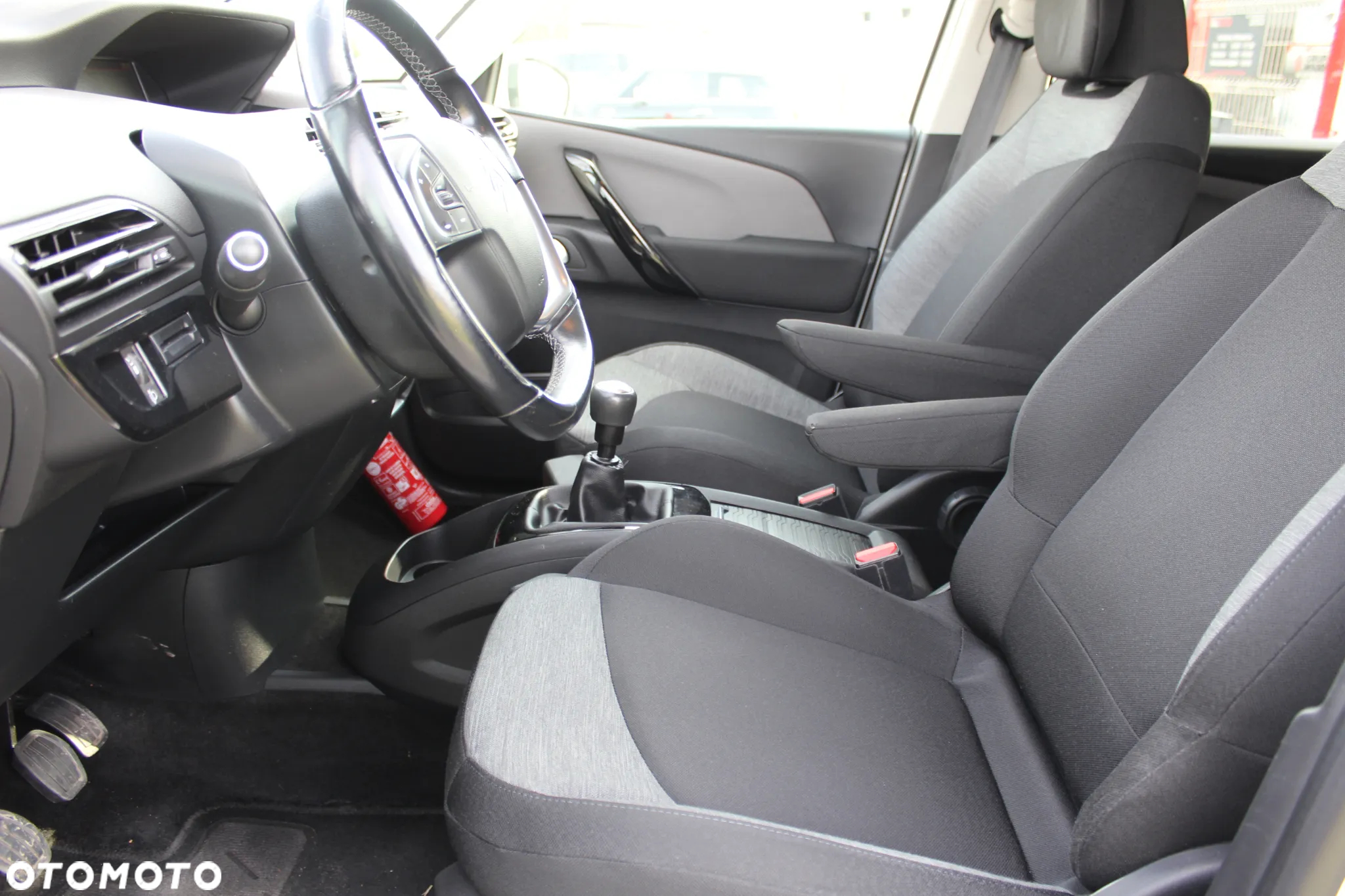Citroën C4 Picasso 1.6 BlueHDi Shine S&S - 11