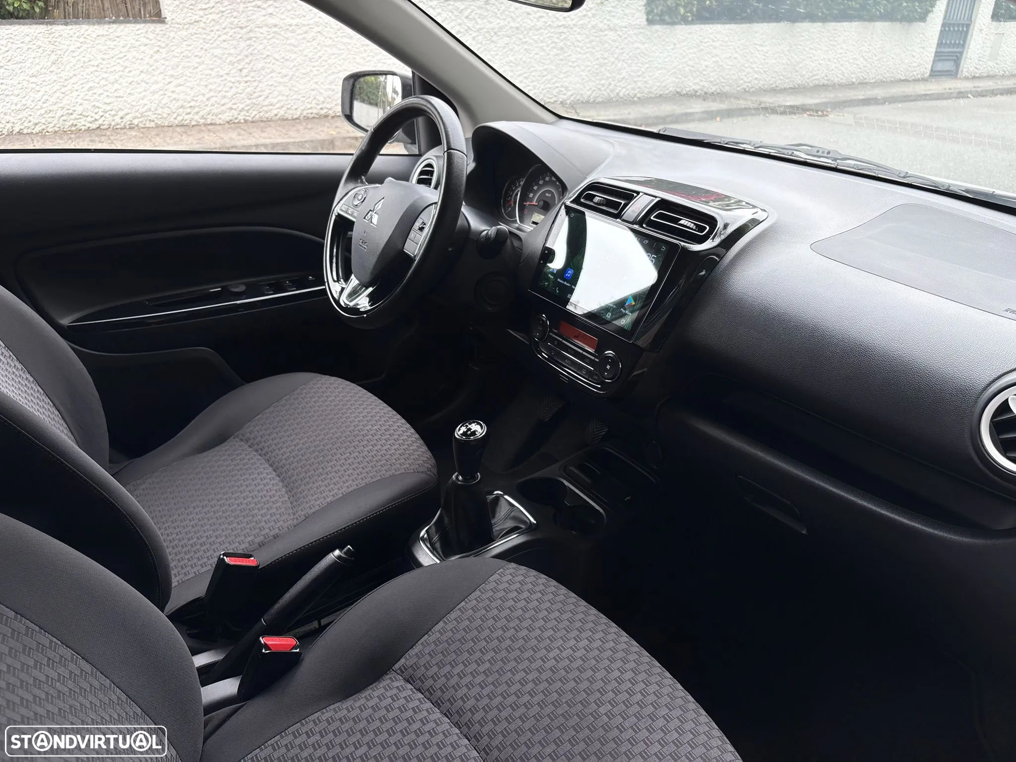 Mitsubishi Space Star 1.2 Intense - 10