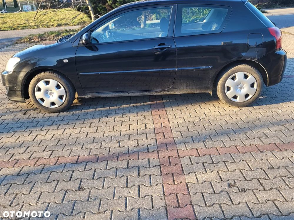 Toyota Corolla - 8