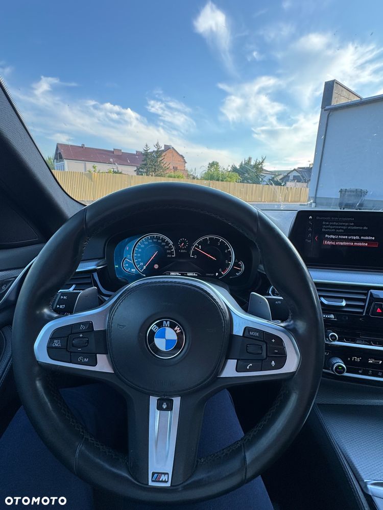 BMW Seria 5 530d xDrive - 15