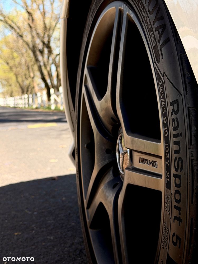 Mercedes-Benz CL 500 4-Matic BlueEff - 18