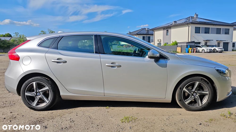 Volvo V40 D2 - 6