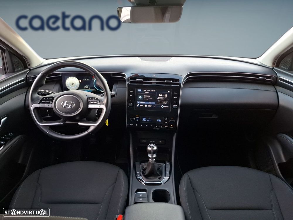 Hyundai Tucson 1.6 T-GDi Premium — fotografia 12