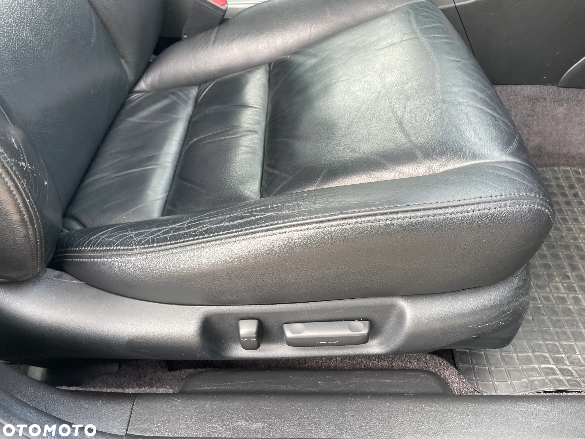 Honda Accord 2.0 Executive - 27