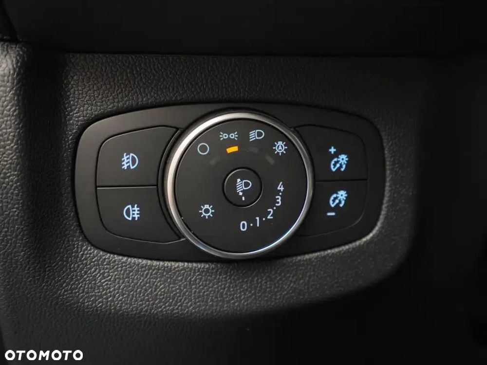 Ford Tourneo Courier 1.0 EcoBoost Titanium - 18