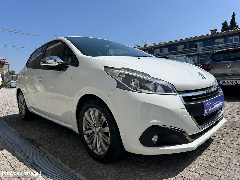 Peugeot 208 1.6 BlueHDi Style - 5