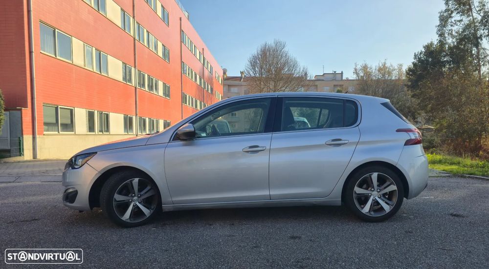 Peugeot 308 e-HDi FAP 115 Stop&Start Allure - 4