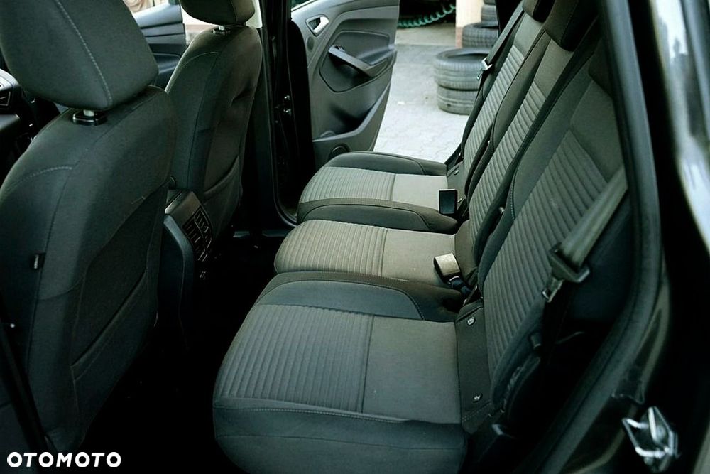Ford C-MAX - 15