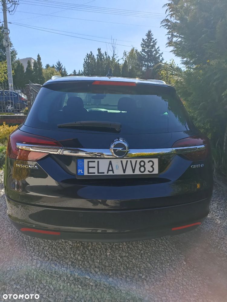Opel Insignia - 8