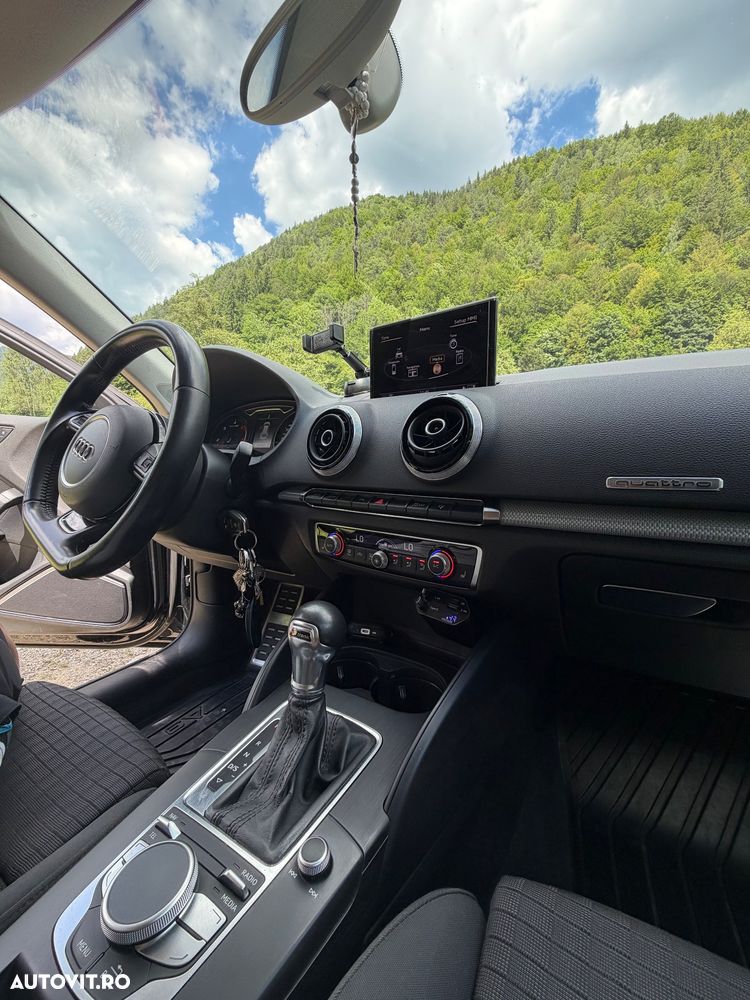 Audi A3 2.0 TDI Quattro Stronic Attraction - 11