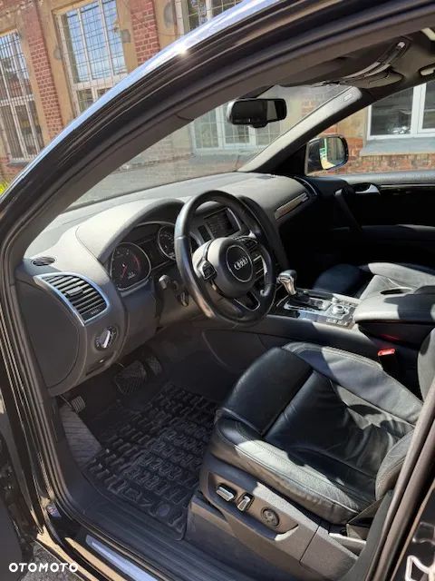 Audi Q7 3.0 TDI DPF Quattro Tiptronic - 17