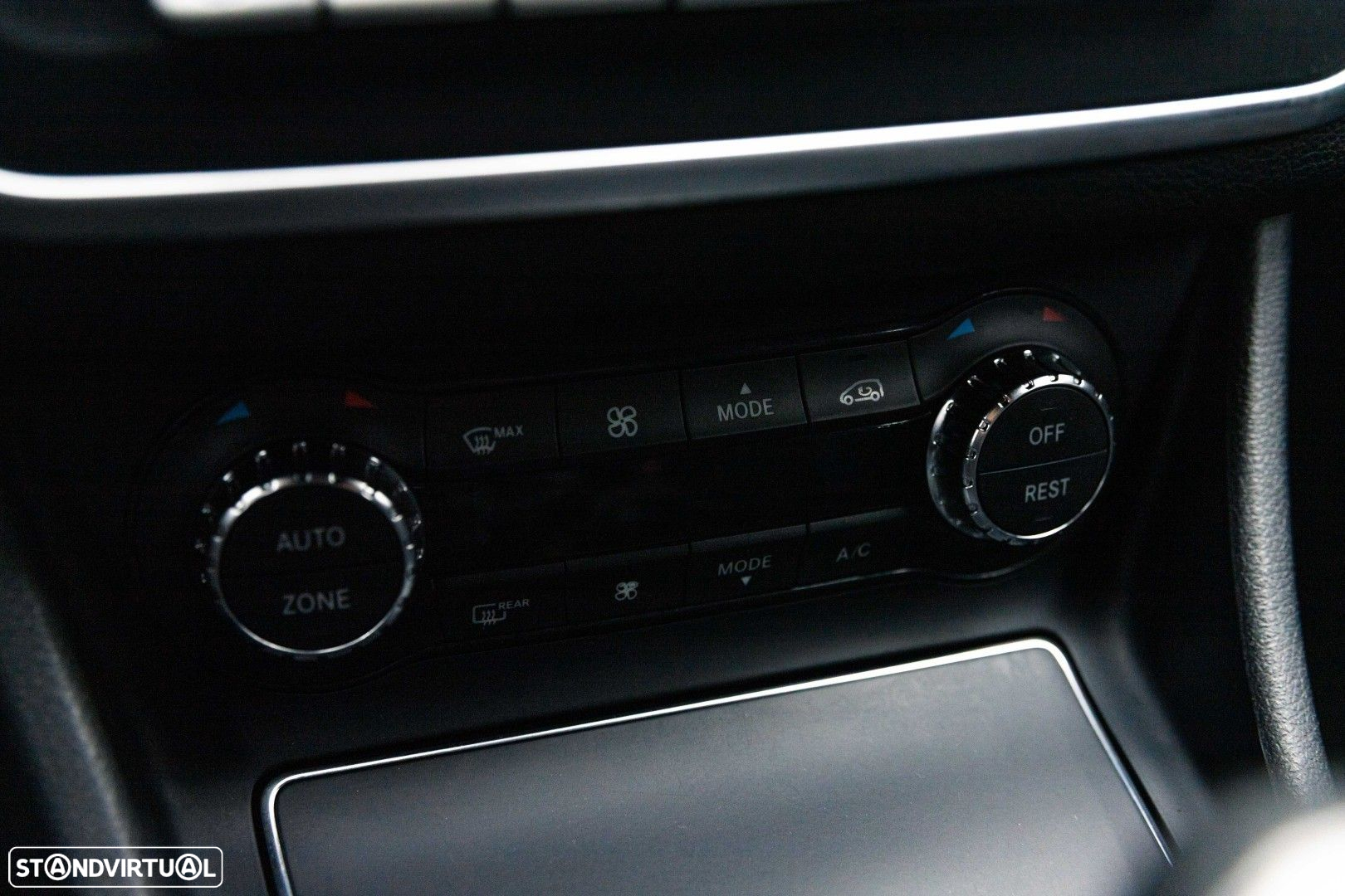 Mercedes-Benz CLA 180 d Shooting Brake Urban - 31