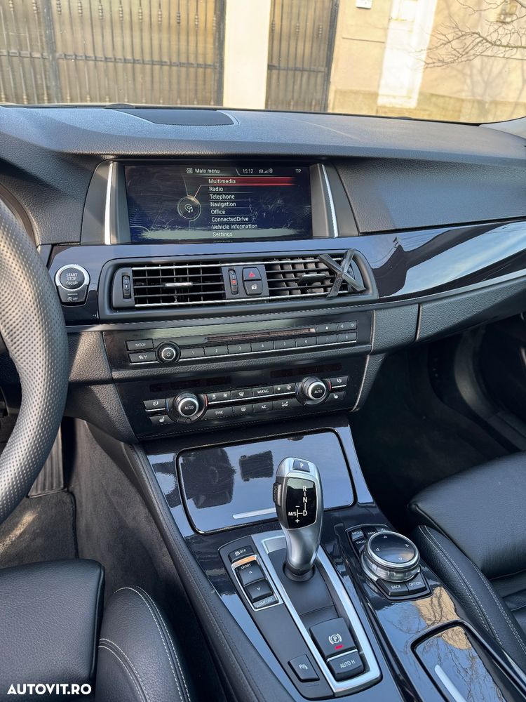 BMW Seria 5 525d xDrive - 8