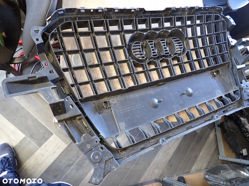 AUDI Q5 8R LIFT S-LINE GRILL ATRAPA 8R0853651AB - 9