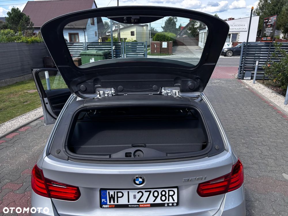 BMW Seria 3 328i Sport-Aut - 28