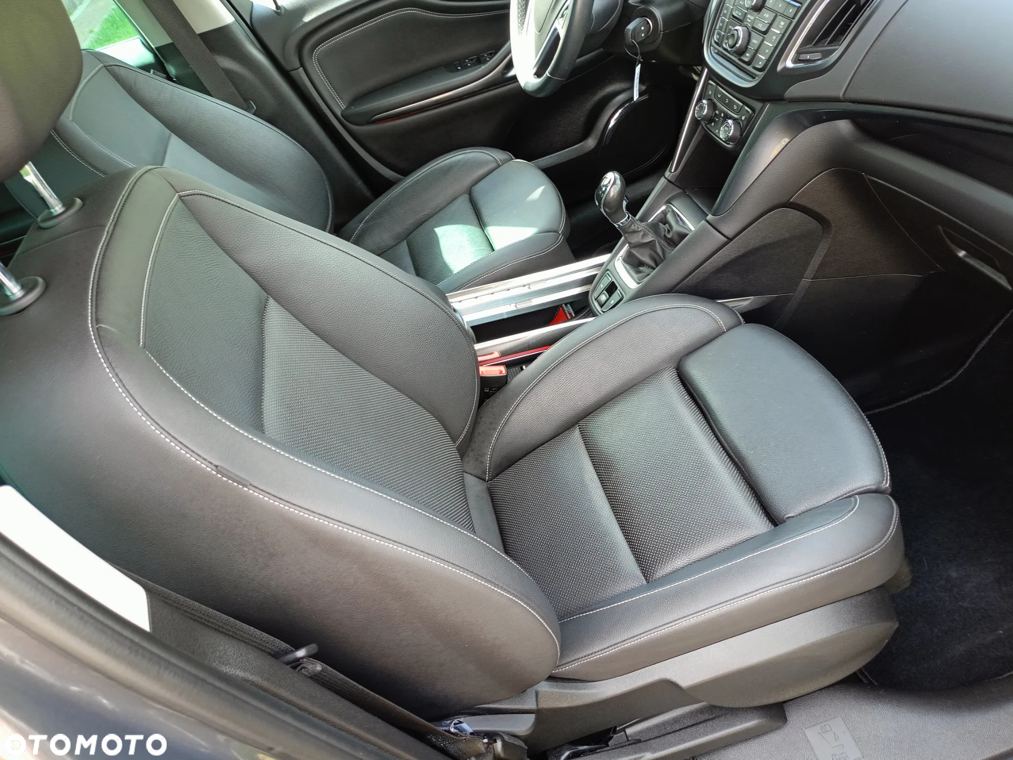 Opel Zafira 1.4 T Cosmo - 31