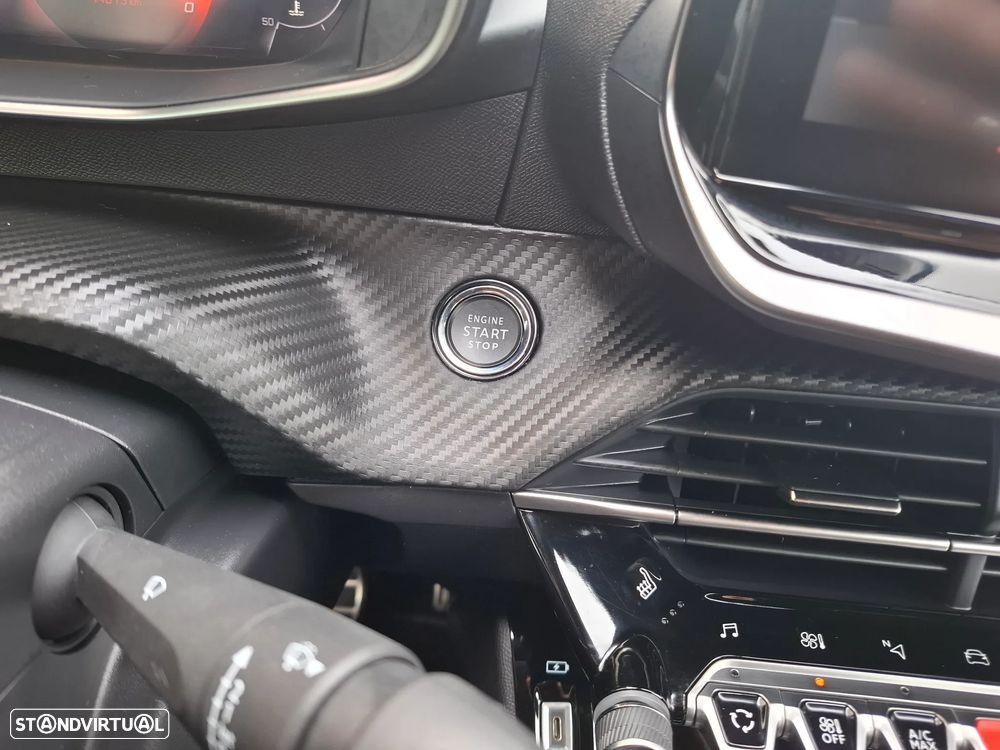 Peugeot 2008 1.2 PureTech GT Line - 25