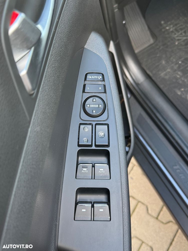 Hyundai Tucson 1.6 CRDi 4WD 6MT Style - 10