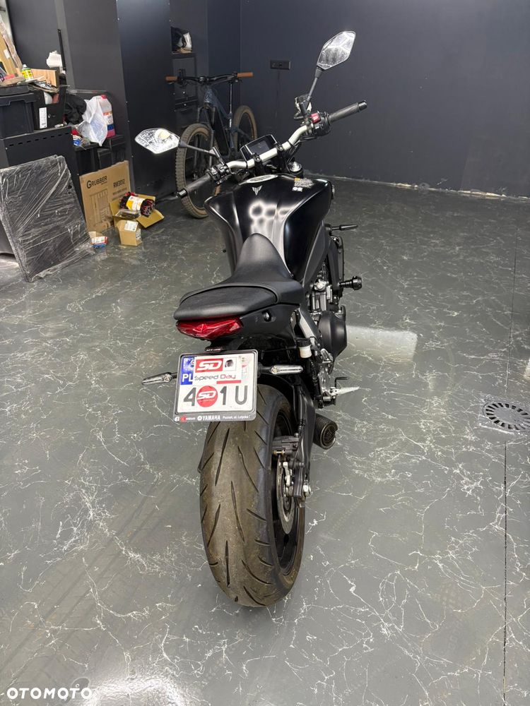Yamaha MT - 8