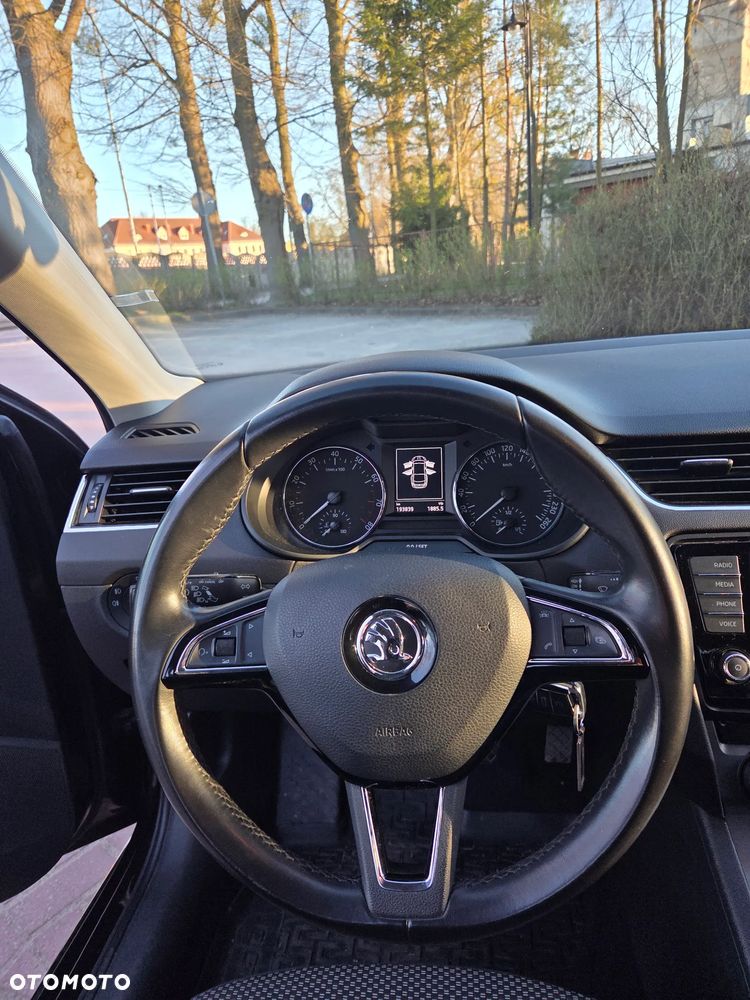 Skoda Octavia 1.4 TSI Ambition - 10