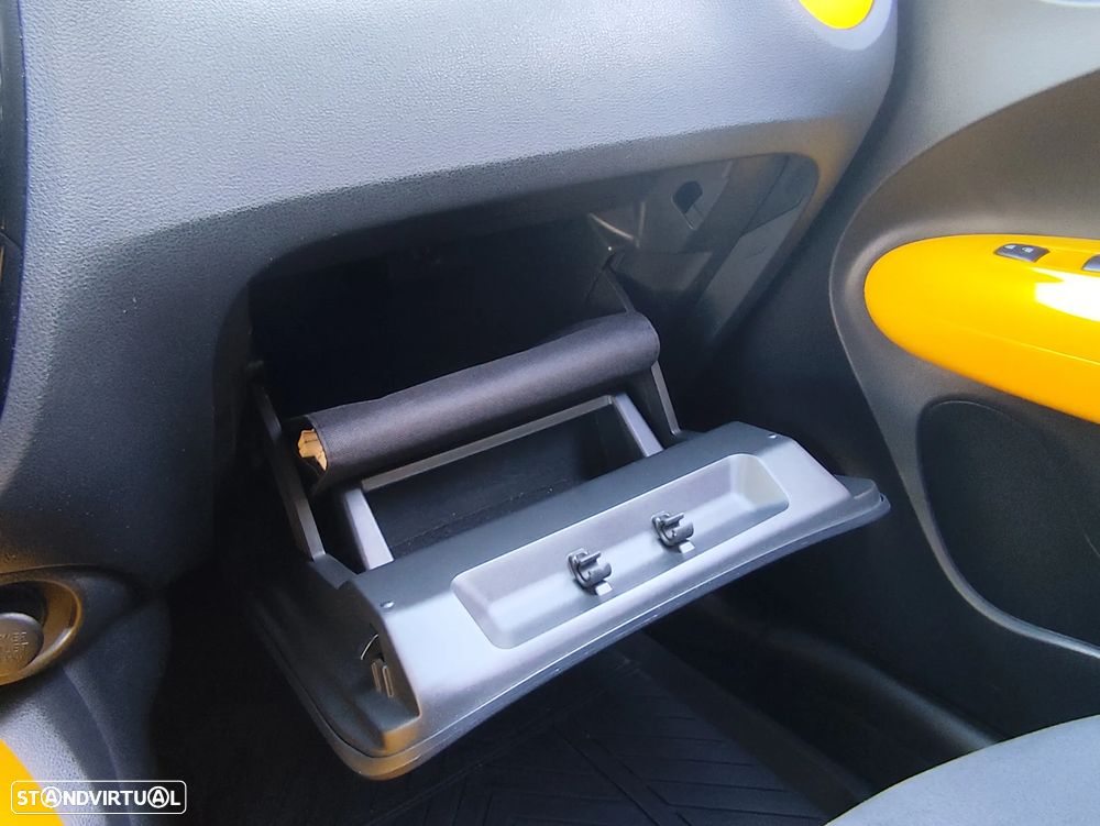 Nissan Juke 1.5 dCi N-Connecta P.Ext.1 San Diego Yellow - 20