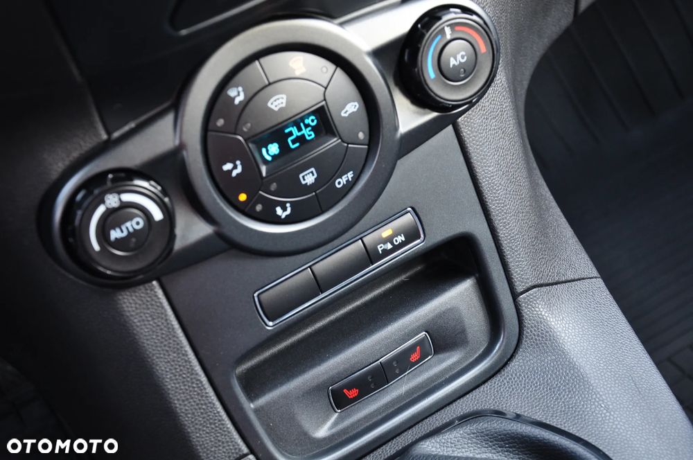 Ford Fiesta 1.25 Ambiente - 34