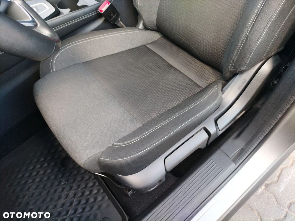 Nissan Qashqai 1.3 DIG-T MHEV N-Connecta Xtronic - 19