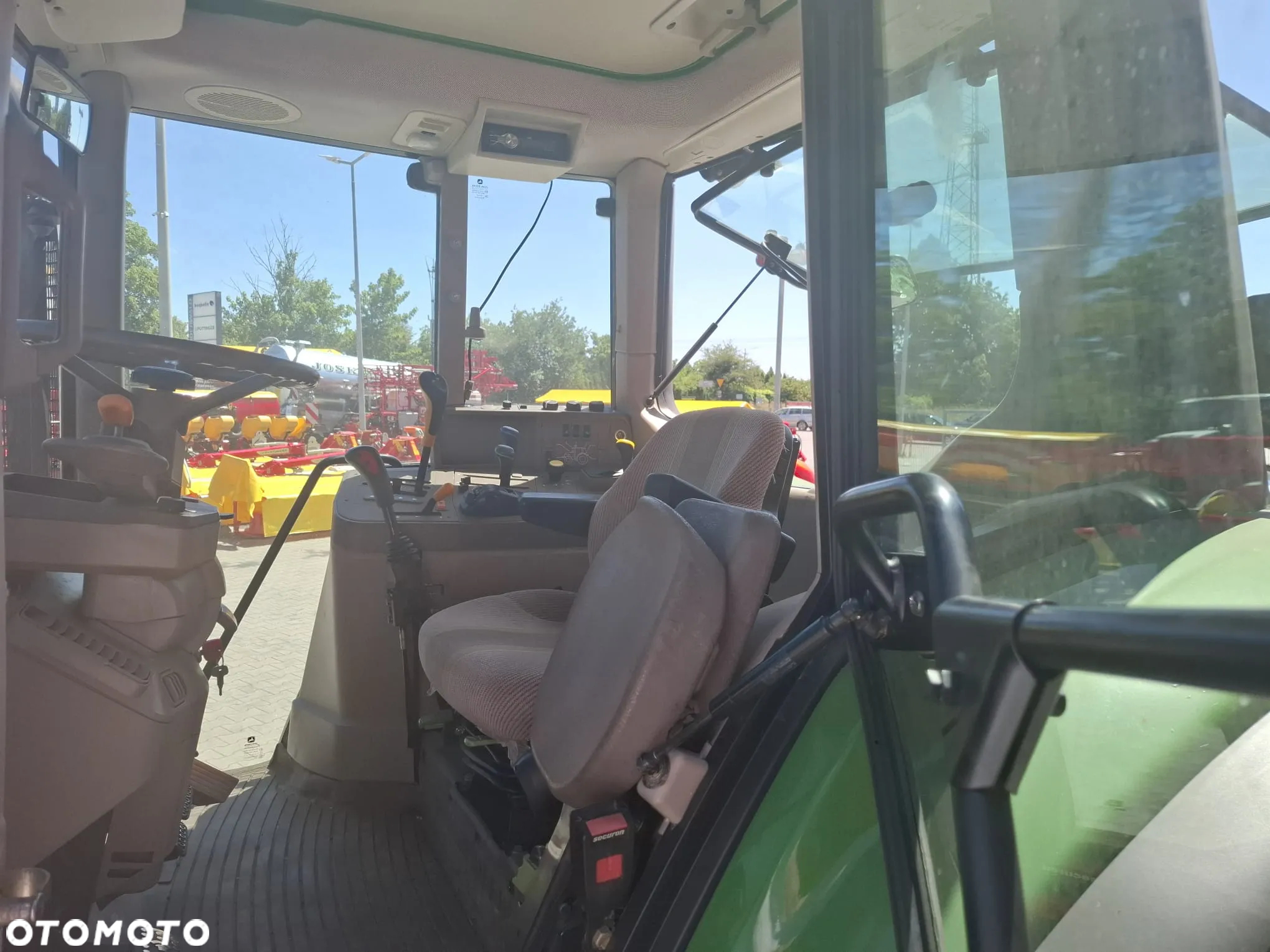 John Deere 6230 - 8
