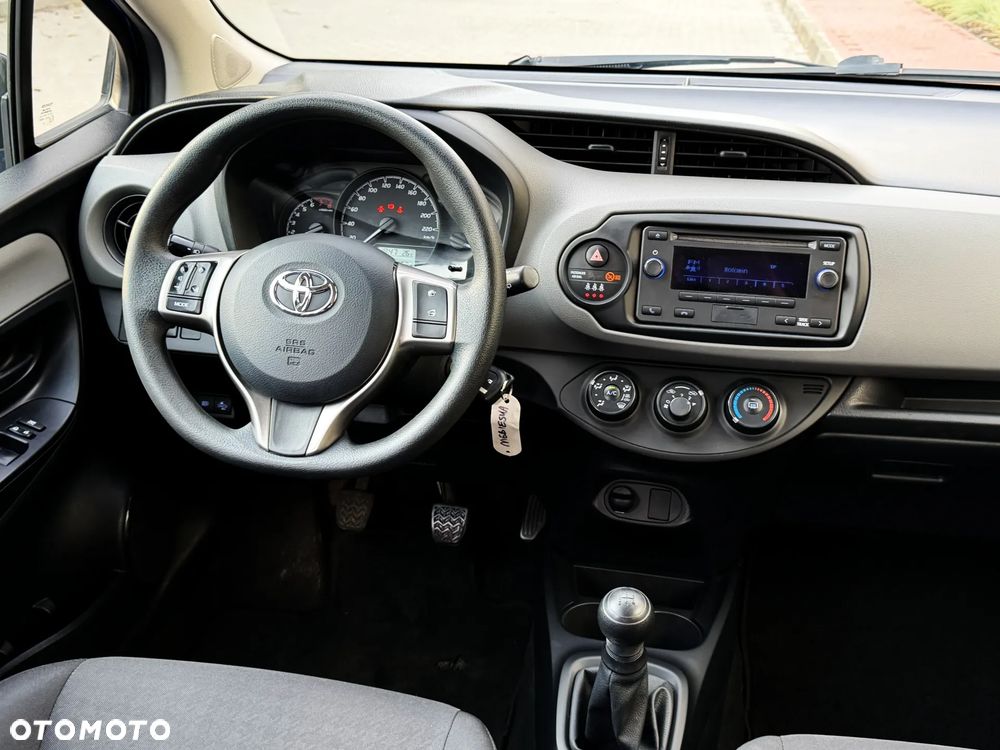 Toyota Yaris 1.0 Active - 10