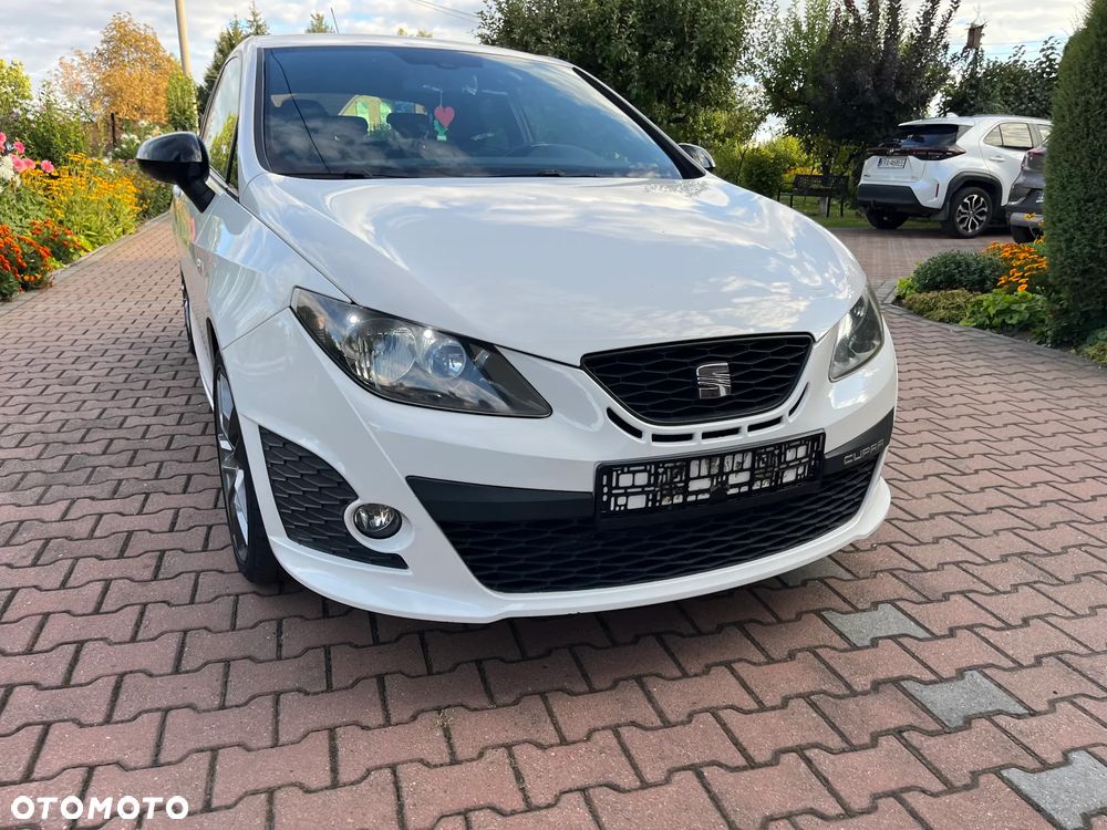 Seat Ibiza SC 1.4 TSI DSG Cupra - 2