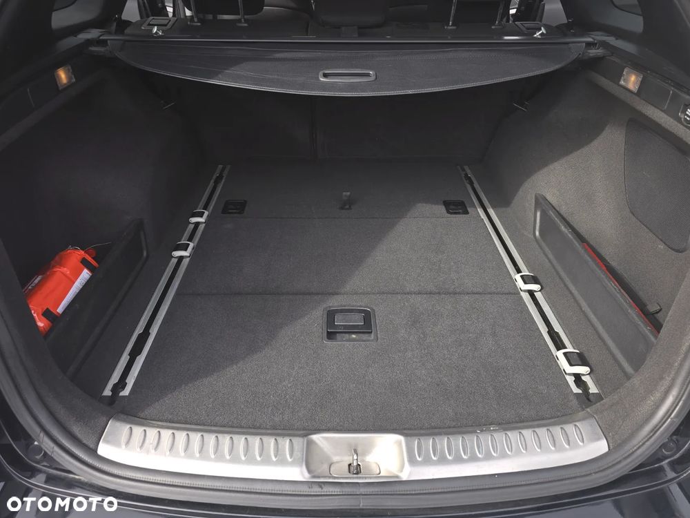 Hyundai i40 Kombi 1.7 CRDi Classic - 11