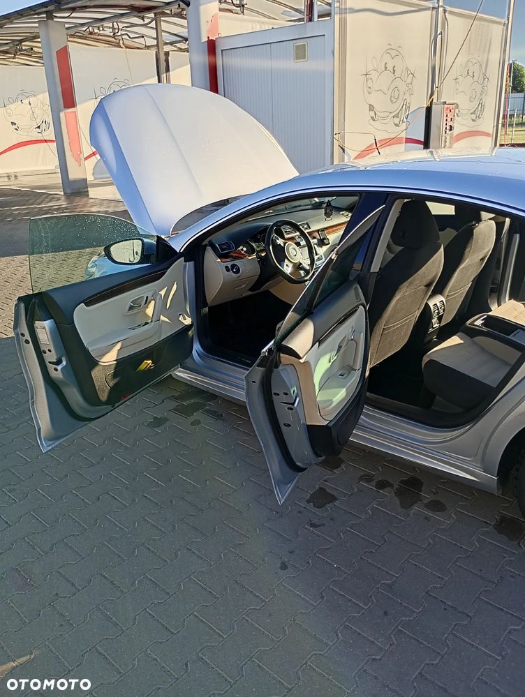 Volkswagen Passat CC 2.0 TDI DPF BMT - 18