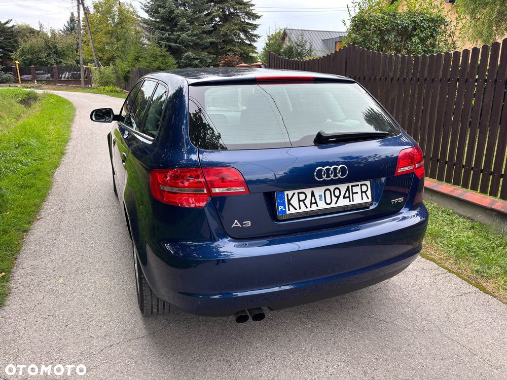 Audi A3 Sportback 1.4 TFSI Attraction - 4