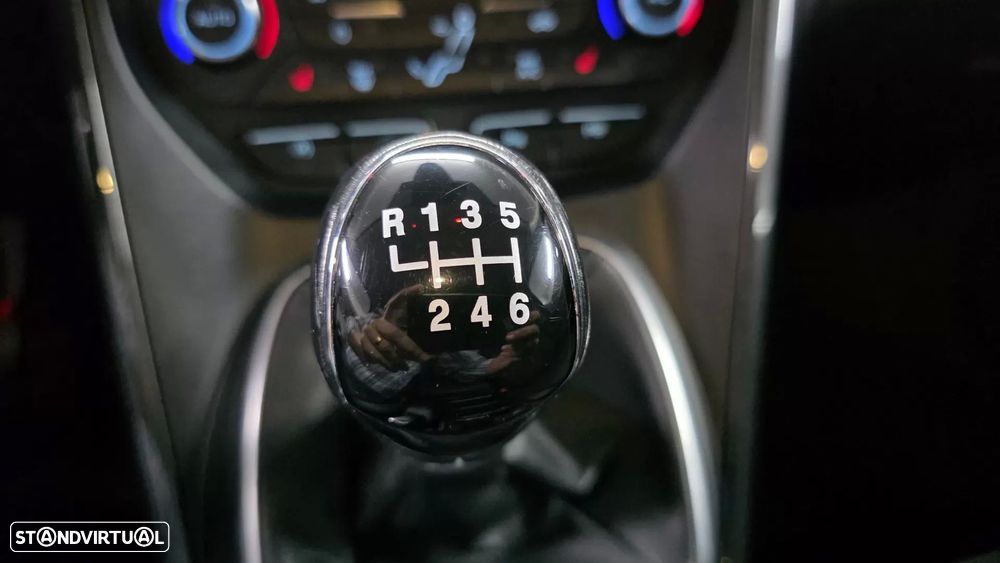 Ford C-Max 1.0 SCTi Titanium S/S - 16