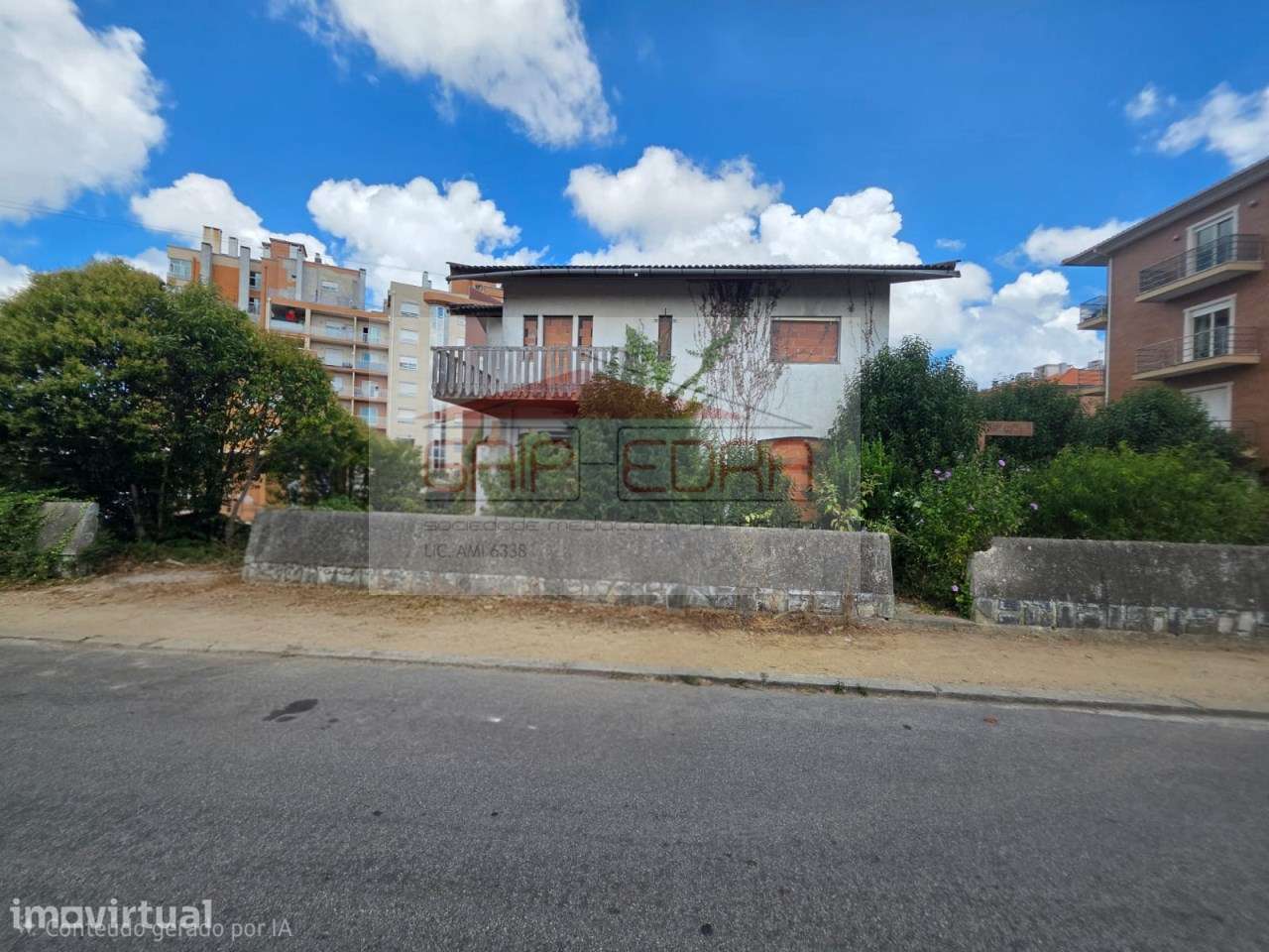 Terreno grande dimensão para projeto apartamentos centro Albergaria - Grande imagem: 2/5
