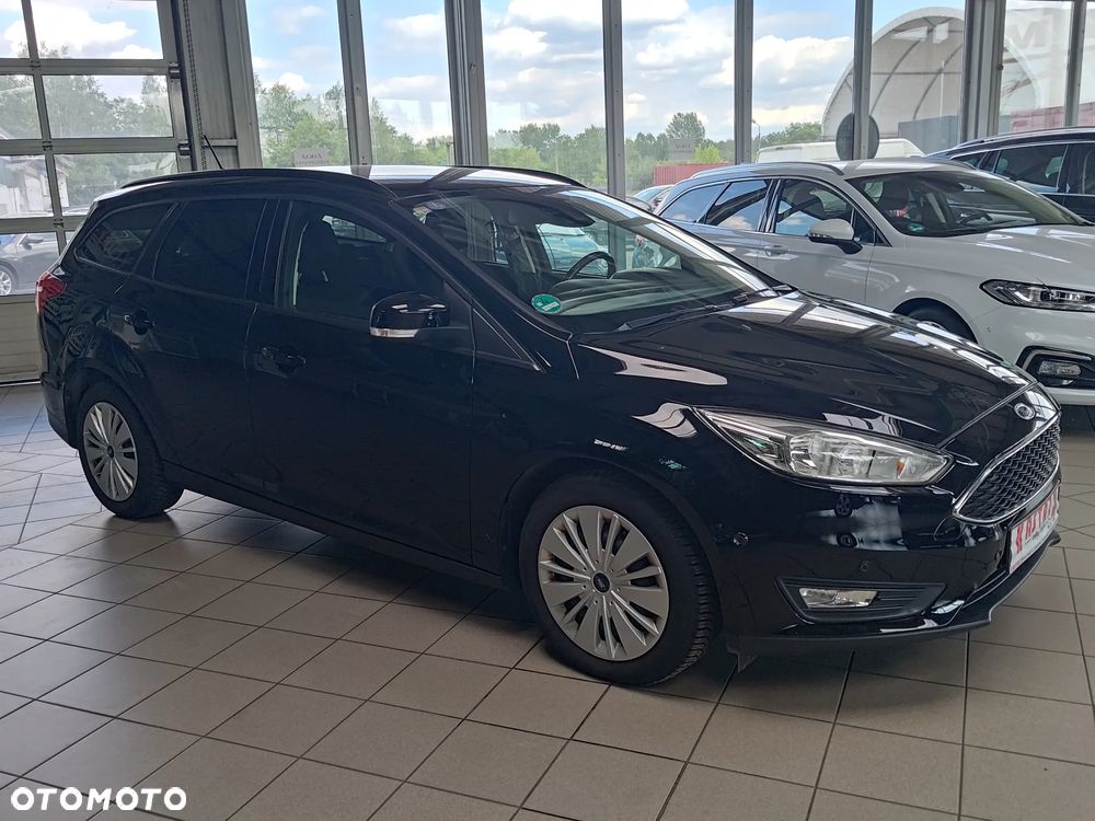 Ford Focus 1.5 EcoBoost Titanium - 10