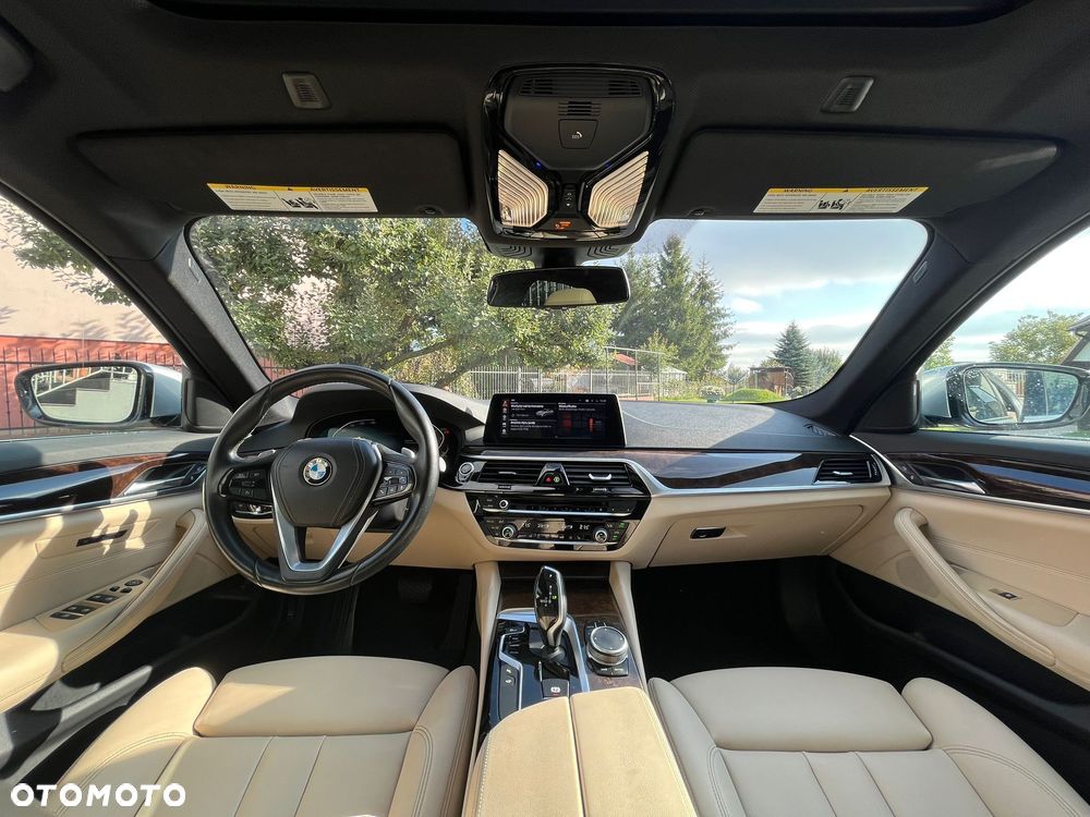BMW Seria 5 530i - 21