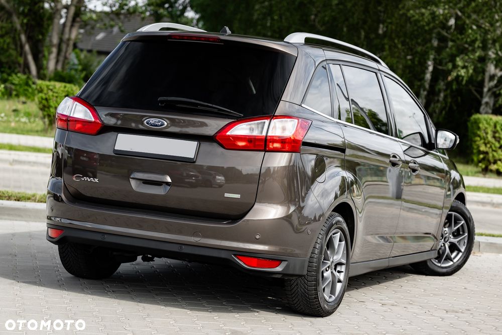 Ford Grand C-MAX - 8