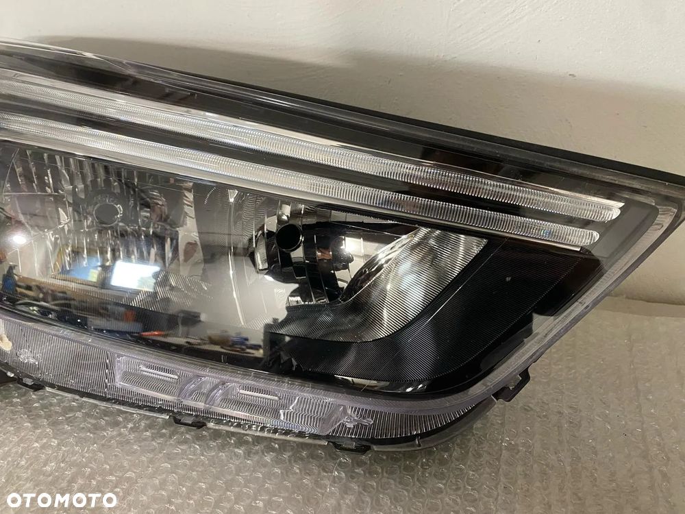 Opel Mokka X lampa przód prawa zwykła led - 2