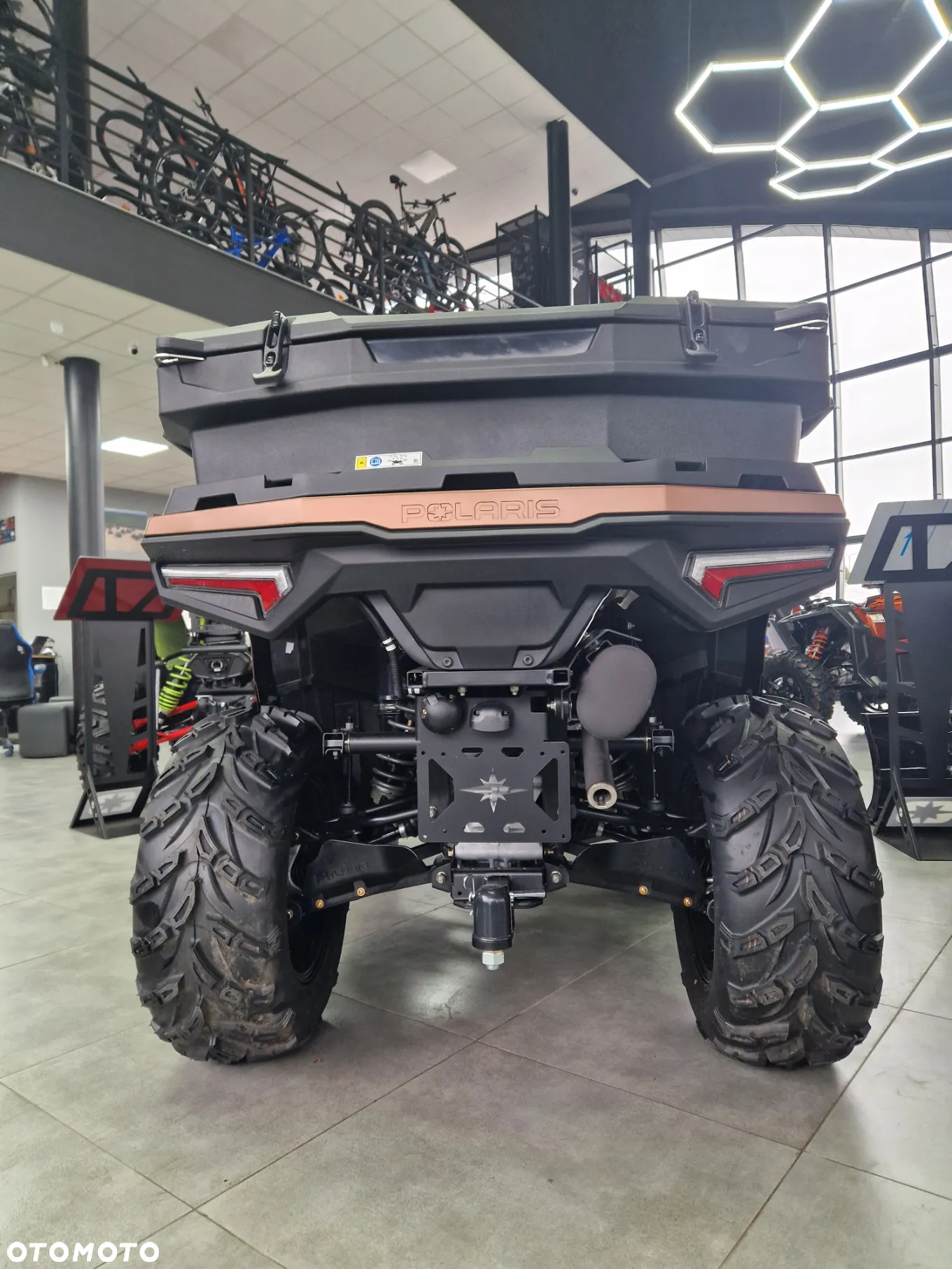 Polaris Sportsman - 10