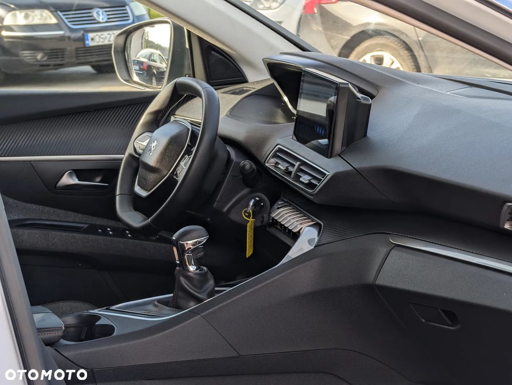 Peugeot 5008 PureTech 130 Active - 32