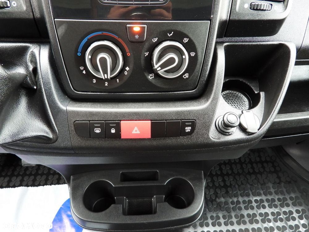 Peugeot BOXER PLANDEKA 10 PALET TEMPOMAT PNEUMATYKA KLIMATYZACJA  165KM - 35