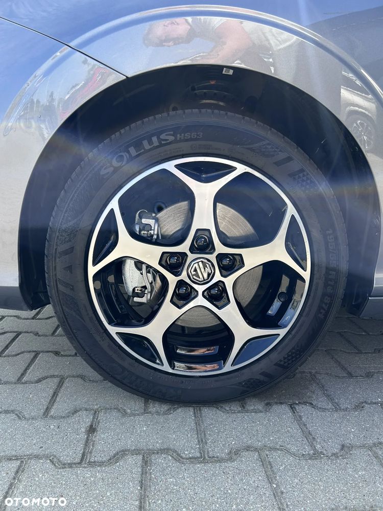MG MG3 - 17