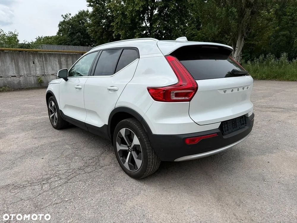 Volvo XC 40 T4 Geartronic Inscription - 4