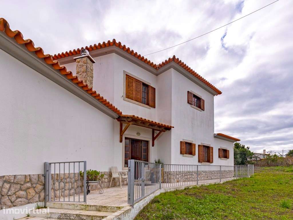 Moradia T3 Isolada com 1000 m² + Terreno Contíguo de 1200 m² - Cast... - Grande imagem: 2/60