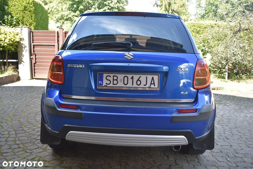 Suzuki SX4 1.6 VVT 4x4 Comfort - 4